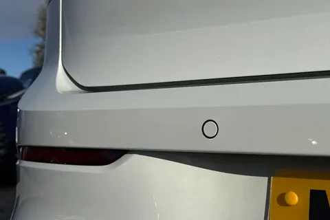 MC23KLU Volkswagen Golf 2.0 TSI 320 R 4Motion 5dr DSG **19' ESTORIL ALLOYS** Thumbnail #31