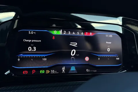 MC23KLU Volkswagen Golf 2.0 TSI 320 R 4Motion 5dr DSG **19' ESTORIL ALLOYS** Thumbnail #37