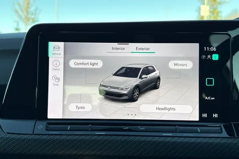 MC23KLU Volkswagen Golf 2.0 TSI 320 R 4Motion 5dr DSG **19' ESTORIL ALLOYS** Thumbnail #43