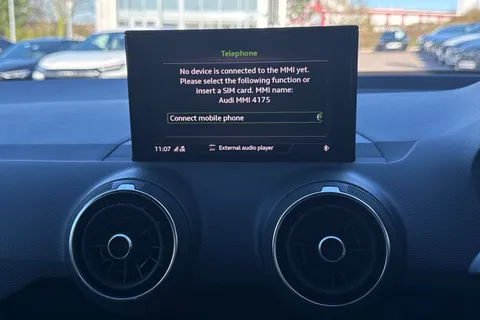 AV70FZN Audi Q2 Black Edition 30 TDI  116 PS S tronic Thumbnail #31