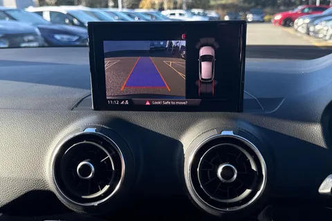 AV70FZN Audi Q2 Black Edition 30 TDI  116 PS S tronic Thumbnail #37