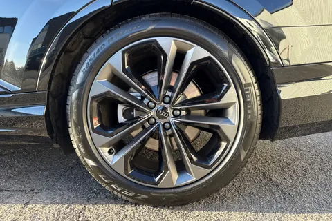  Audi Q7 3.0 TDI V6 50 Black Edition Tiptronic quattro Euro 6 (s/s) 5dr Thumbnail #22