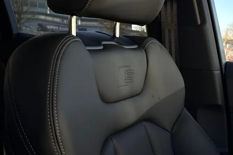  Audi Q7 3.0 TDI V6 50 Black Edition Tiptronic quattro Euro 6 (s/s) 5dr Thumbnail #39