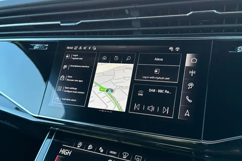  Audi Q7 3.0 TDI V6 50 Black Edition Tiptronic quattro Euro 6 (s/s) 5dr Thumbnail #42