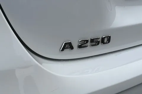 KT68EZB Mercedes-Benz A Class 2.0 A250 AMG Line 7G-DCT Euro 6 (s/s) 5dr Thumbnail #30