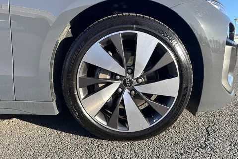 KJ25NRV Audi A6 E-Tron Avant Avant S line e-tron performance  270,00 kW Thumbnail #7