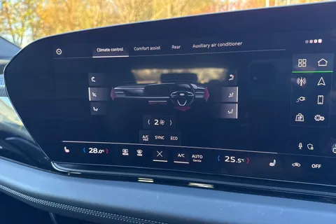 KY25FKU Audi A6 E-Tron Sportback Sportback S line e-tron performance  270,00 kW Thumbnail #23