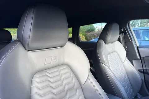 KJ25NRF Audi A6 E-Tron Avant 100kWh Performance S line Auto 5dr Thumbnail #25