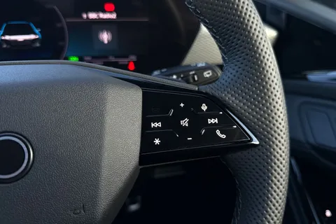 KJ25NRF Audi A6 E-Tron Avant 100kWh Performance S line Auto 5dr Thumbnail #53