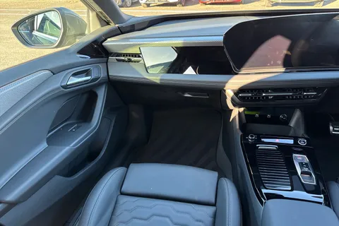 KY25FLN Audi A6 E-Tron Sportback Sportback S line e-tron performance 270,00 kW Thumbnail #21