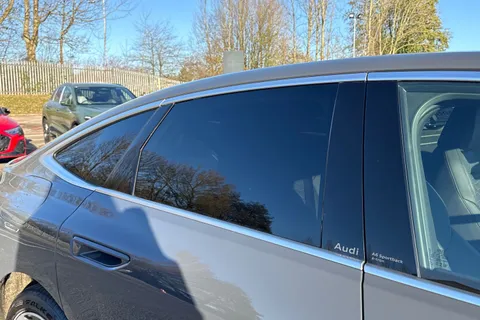 KY25FLN Audi A6 E-Tron Sportback Sportback S line e-tron performance 270,00 kW Thumbnail #30