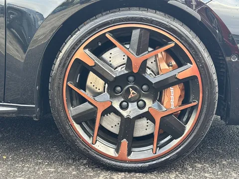 KO74FNJ CUPRA Leon 2.0 TSI 333 VZ3 5dr DSG 4Drive **PANORAMIC SUNROOF** Thumbnail #23