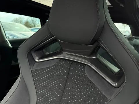 KO74FNJ CUPRA Leon 2.0 TSI 333 VZ3 5dr DSG 4Drive **PANORAMIC SUNROOF** Thumbnail #37