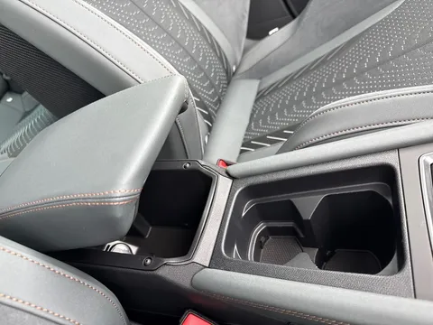 KO74FNJ CUPRA Leon 2.0 TSI 333 VZ3 5dr DSG 4Drive **PANORAMIC SUNROOF** Thumbnail #44