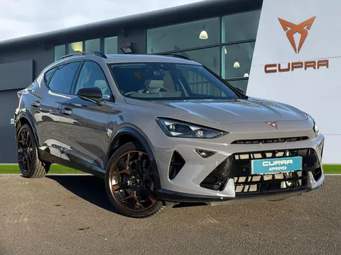 DK25YAD CUPRA Formentor 2.0 TSI 333 VZ3 5dr DSG 4Drive **PANORAMIC SUNROOF Thumbnail #2