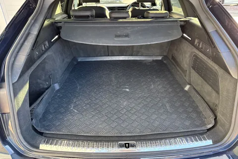 DP72GZL Audi A6 Avant 2.0 TDI 40 Black Edition S Tronic quattro Euro 6 (s/s) 5dr Thumbnail #8