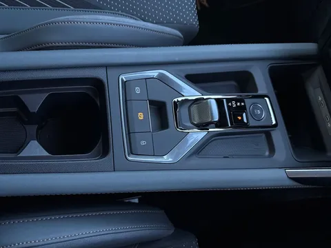 DK25YAD CUPRA Formentor 2.0 TSI 333 VZ3 5dr DSG 4Drive **PANORAMIC SUNROOF Thumbnail #21