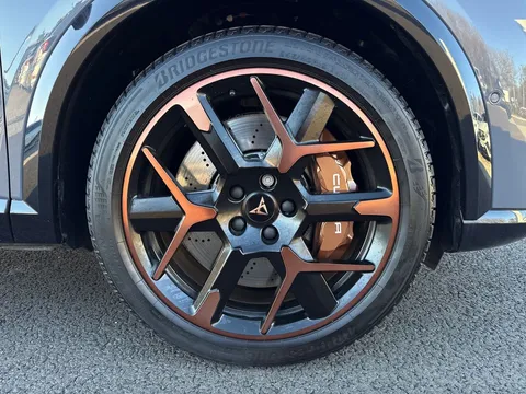 DK25YAD CUPRA Formentor 2.0 TSI 333 VZ3 5dr DSG 4Drive **PANORAMIC SUNROOF Thumbnail #23