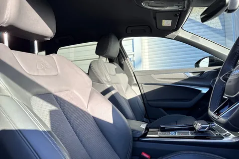 DP72GZL Audi A6 Avant 2.0 TDI 40 Black Edition S Tronic quattro Euro 6 (s/s) 5dr Thumbnail #25