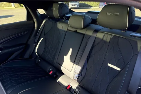 DG75OYM BYD SEAL 82.5kWh Excellence Auto AWD 4dr Thumbnail #14