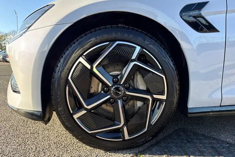 DG75OYM BYD SEAL 82.5kWh Excellence Auto AWD 4dr Thumbnail #23