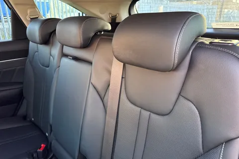 SH24OOU Kia Sorento 2.2 CRDi 3 DCT AWD Euro 6 (s/s) 5dr Thumbnail #14