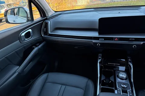 SH24OOU Kia Sorento 2.2 CRDi 3 DCT AWD Euro 6 (s/s) 5dr Thumbnail #15