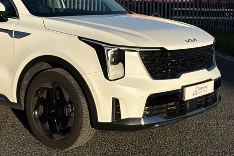 SH24OOU Kia Sorento 2.2 CRDi 3 DCT AWD Euro 6 (s/s) 5dr Thumbnail #17