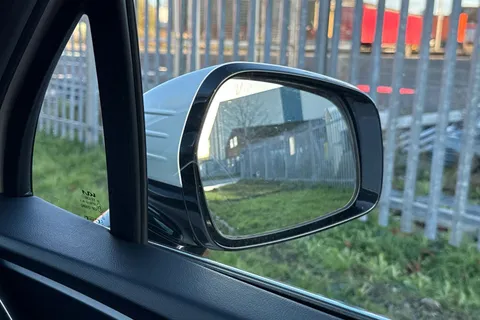 SH24OOU Kia Sorento 2.2 CRDi 3 DCT AWD Euro 6 (s/s) 5dr Thumbnail #18