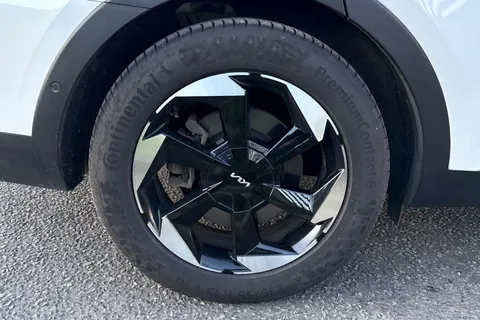 SH24OOU Kia Sorento 2.2 CRDi 3 DCT AWD Euro 6 (s/s) 5dr Thumbnail #23