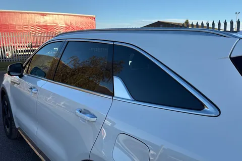 SH24OOU Kia Sorento 2.2 CRDi 3 DCT AWD Euro 6 (s/s) 5dr Thumbnail #25