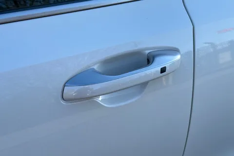 SH24OOU Kia Sorento 2.2 CRDi 3 DCT AWD Euro 6 (s/s) 5dr Thumbnail #30