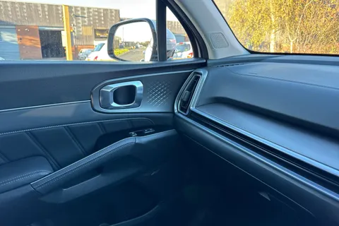 SH24OOU Kia Sorento 2.2 CRDi 3 DCT AWD Euro 6 (s/s) 5dr Thumbnail #34