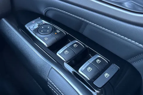 SH24OOU Kia Sorento 2.2 CRDi 3 DCT AWD Euro 6 (s/s) 5dr Thumbnail #35