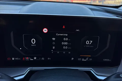 SH24OOU Kia Sorento 2.2 CRDi 3 DCT AWD Euro 6 (s/s) 5dr Thumbnail #37