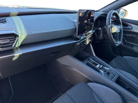 KT25WFM CUPRA Formentor 2.0 TSI 333 VZ3 5dr DSG 4Drive **PANORAMIC SUNROOF** Thumbnail #10