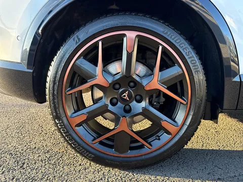 KT25WFM CUPRA Formentor 2.0 TSI 333 VZ3 5dr DSG 4Drive **PANORAMIC SUNROOF** Thumbnail #23