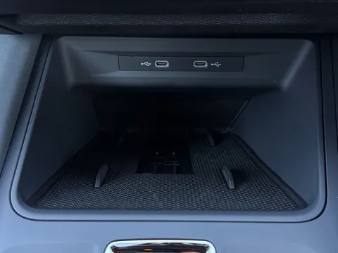 KT25WFM CUPRA Formentor 2.0 TSI 333 VZ3 5dr DSG 4Drive **PANORAMIC SUNROOF** Thumbnail #35