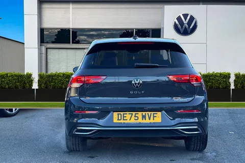DE75WVF Volkswagen Golf 1.4 TSI eHybrid Style 5dr DSG | Pre Reg | Head-up Display Thumbnail #5