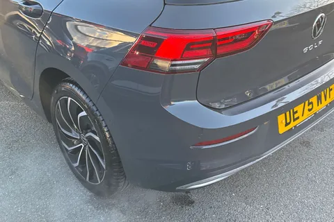 DE75WVF Volkswagen Golf 1.4 TSI eHybrid Style 5dr DSG | Pre Reg | Head-up Display Thumbnail #17