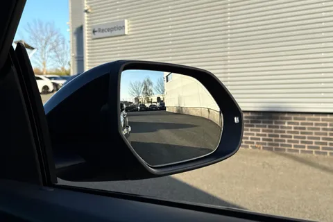 WV72VLG Audi SQ8 Black Edition TFSI  507 PS tiptronic Thumbnail #38