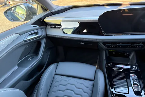 KJ25MKX Audi A6 E-Tron Avant Avant S line e-tron performance 270,00 kW Thumbnail #16