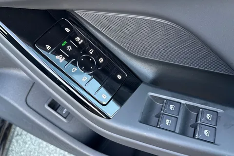 KJ25MKX Audi A6 E-Tron Avant Avant S line e-tron performance 270,00 kW Thumbnail #19