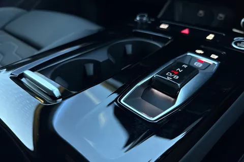 KJ25MKX Audi A6 E-Tron Avant Avant S line e-tron performance 270,00 kW Thumbnail #49