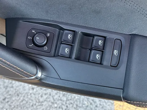 KT74WKZ CUPRA Formentor 1.5 eTSI 150 V2 5dr DSG Thumbnail #19