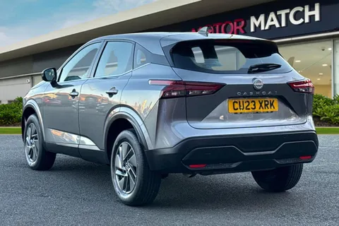 CU23XRK Nissan Qashqai 1.3 DIG-T MHEV Acenta Premium Euro 6 (s/s) 5dr Thumbnail #3