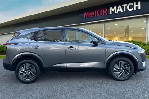 CU23XRK Nissan Qashqai 1.3 DIG-T MHEV Acenta Premium Euro 6 (s/s) 5dr Thumbnail #4