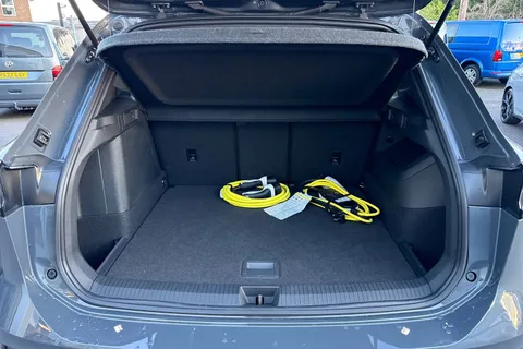 KN25VSK Volkswagen Tiguan 1.5 TSI 272 eHybrid R-Line 5dr DSG ⭐Full Leather with climate & massage sea Thumbnail #8