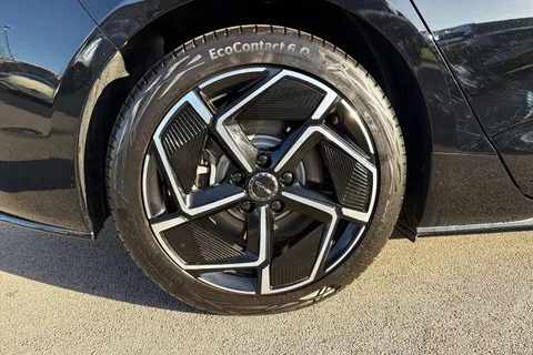 DA25EKE BYD SEAL 82.5kWh Design Auto 4dr Thumbnail #24