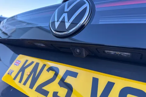 KN25VSK Volkswagen Tiguan 1.5 TSI 272 eHybrid R-Line 5dr DSG ⭐Full Leather with climate & massage sea Thumbnail #26